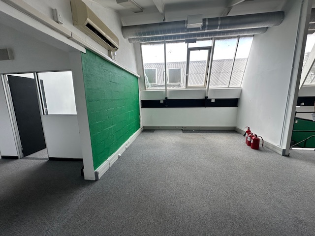 To Let Commercial Property for Rent in Observatory Western Cape